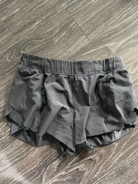 lululemon athletica Black Ruffled Active Skort
